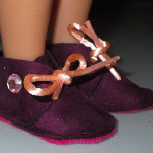 Chaussures pour poupée 33 cm chérie de corolle avec lacet ton bordeaux