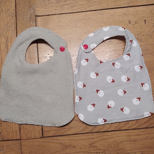 Bavoir bébé 0 à 6 mois en nid d' abeille et coton père noël