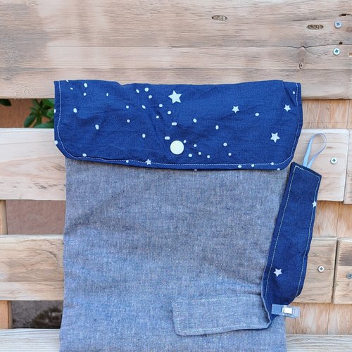 Pochette à livre molletonnée 27/21  cm avec marque page