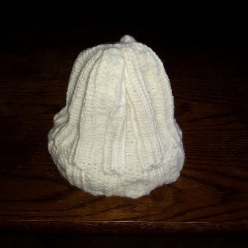 Bonnet blanc adulte en laine tricoté main