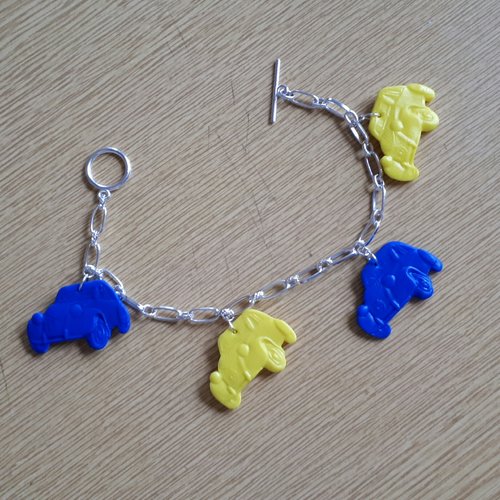 Bracelet avec des 2cv bleu et jaune