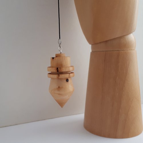 Pendule radiesthésie en bois d'aubépine