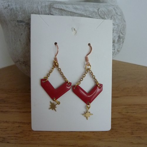 Boucles d'oreille rouge et doré, chainettes et sequins rouge et noir