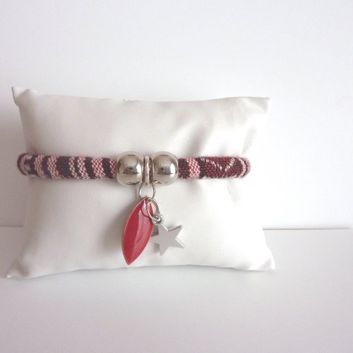 Bracelet ethnique cordon rouge