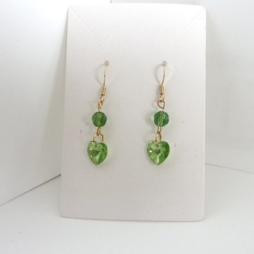Boucles d'oreille en pure cristal vert