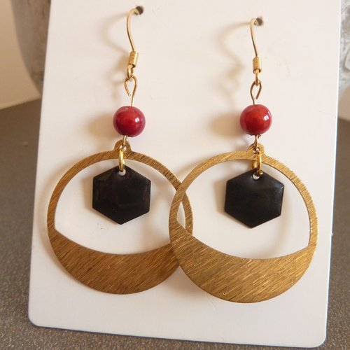 Boucles d'oreille crochet doré, noir et rouge