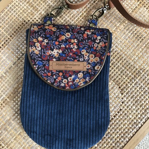 Pochette téléphone en velours et liberty