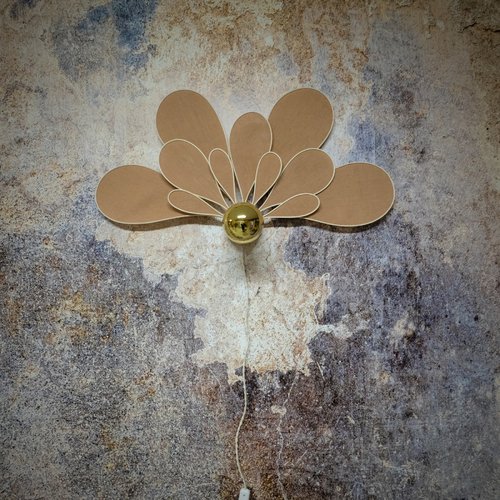 Applique, décoration murale, art déco, la grande, 11 pétales, rotin et lin nude