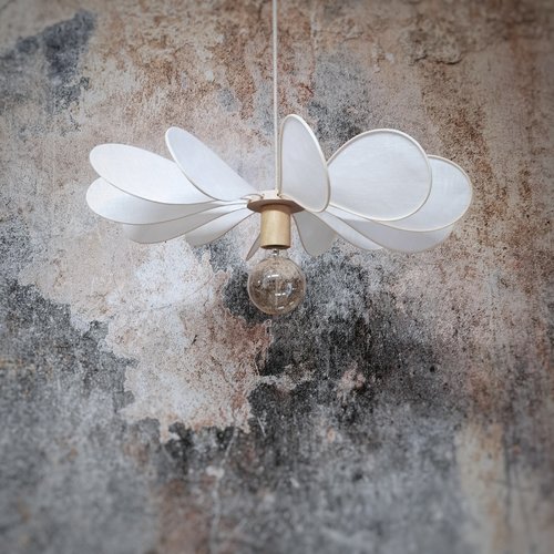 Suspension, hélice, 12 pales, rotin et lin blanc