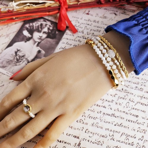 Lot 4 bracelets ajustables romantiques bohèmes dorés blancs perle dorée facette véritable pierre blanche polie création modèle unique