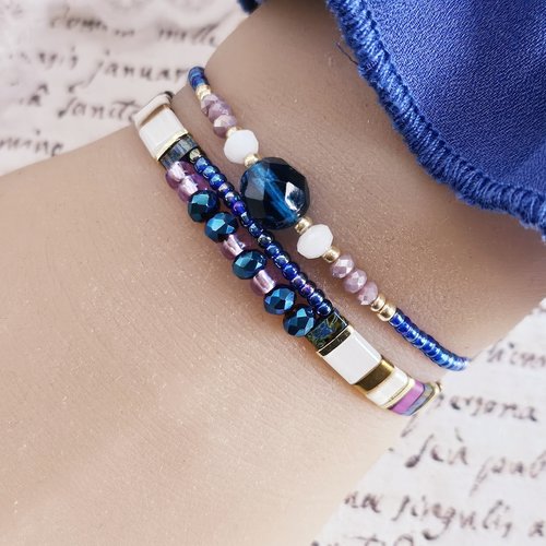 Lot 2 bracelets élastique fin miyuki fait main perle ronde plate bleue dorée violette brillante scintillante couleur création unique