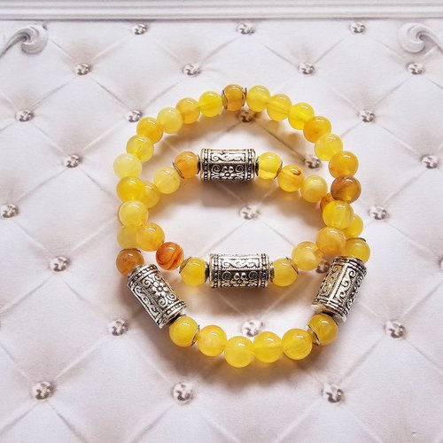Lot deux bracelets femme ajustables élastiques perle acrylique orange imitation perle citrine ambre breloque rouleau fleuri couleur argent
