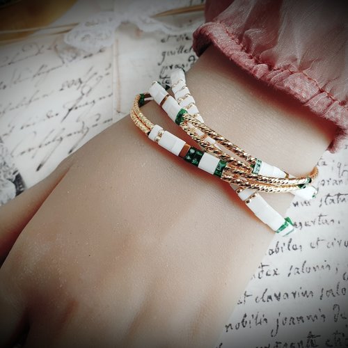 Lot 3 bracelets élastiques miyuki tila perles brillantes carrées plates couleurs blanches perles dorées création modèle unique cadeau