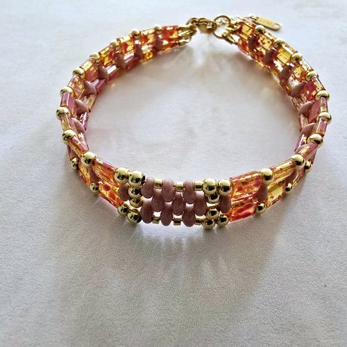 Bracelet manchette ajustable miyuki tila double trou rose transparente perle facette nuance rose perle dorée acier inoxydable