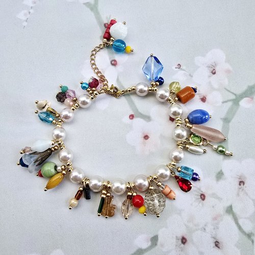 Bracelet femme ajustable original acier inoxydable doré multiple perle plusieurs couleur mélangée différente forme perle synthétique