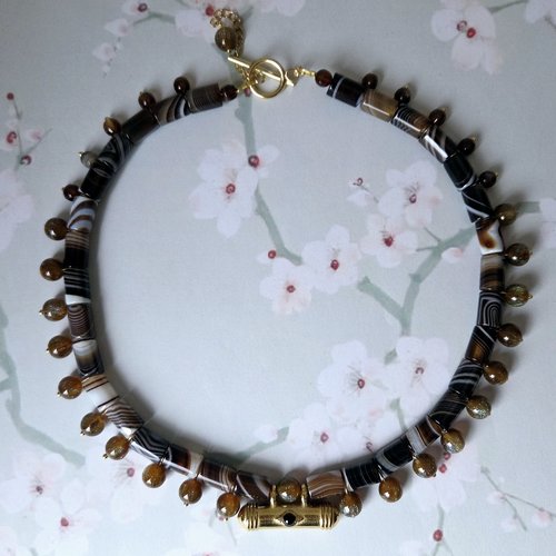 Collier ras du cou femme véritable perle tube agate naturelle brune marron café breloque doré or acier inoxydable perle scintillante