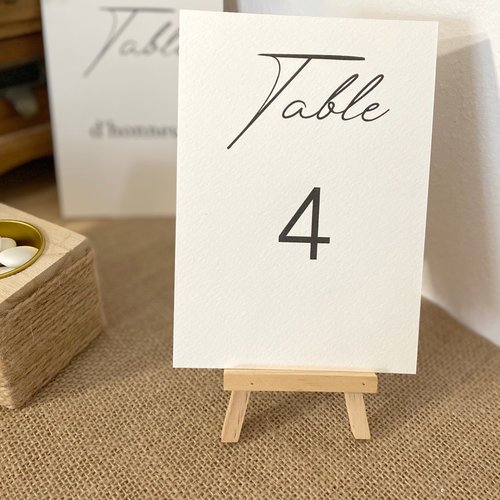 Numéro de table mariage champetre, style calligraphie, papier aquarelle