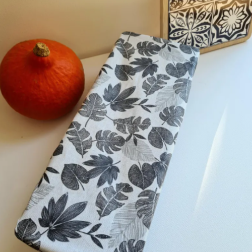 Couvre-plat à cake en coton enduit lavable et réutilisable | alternative au film alimentaire | feuilles | avec biais | ø 30 cm