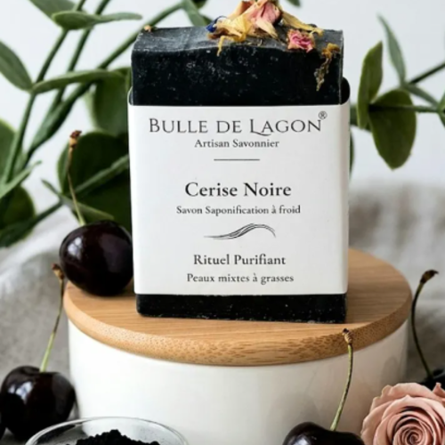 Savon cerise noire solide 100 g | savon artisanal local | rituel purifiant | peaux mixtes à grasses