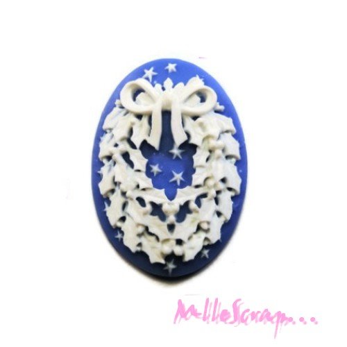 *camée couronne de noel bleu clair en résine embellissement scrapbooking x 1*. 