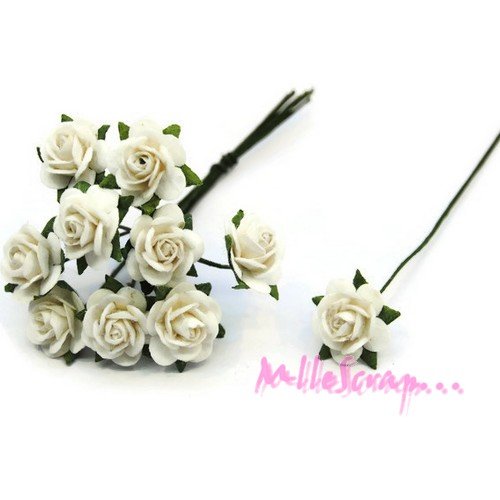 *lot de 10 petites roses blanc papier avec tige embellissement scrap carte(réf.810)*