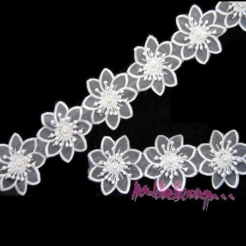 Appliques fleurs, ruban fleurs tissu blanc - 6 pièces