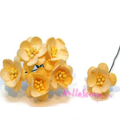 Fleurs papier beige embellissement scrapbooking carterie diy - 5 pièces