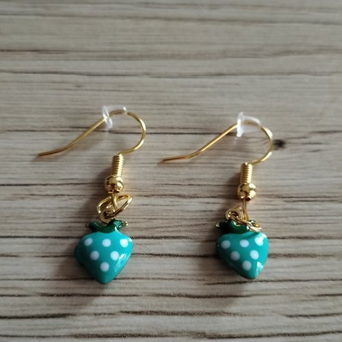 Boucles d'oreilles fraises turquoises