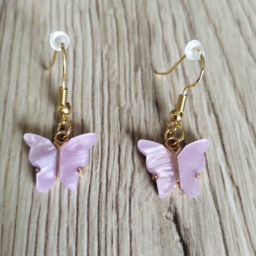 Boucles d’oreilles papillons mauves