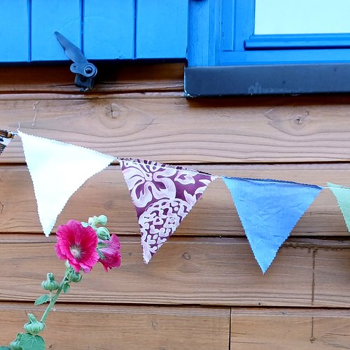 Lot de 12 guirlandes fanions d'extérieur en tissus recyclés, soit 30m de guirlandes