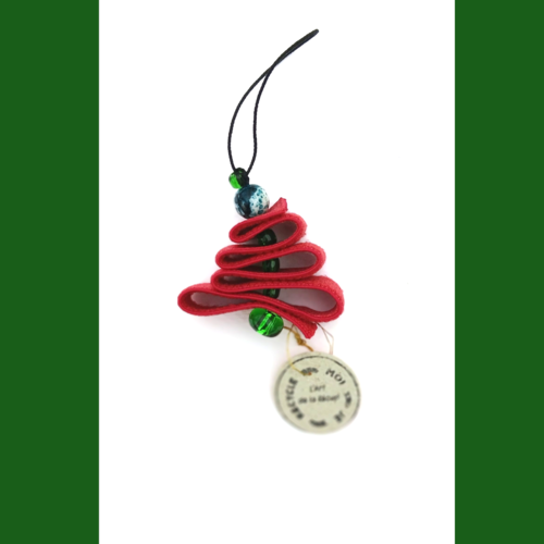 Décoration de noël : petit sapin couleur rouge