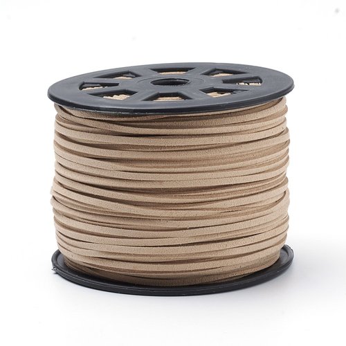 1mètre  de cordon suédine plat crème   3x1,5m