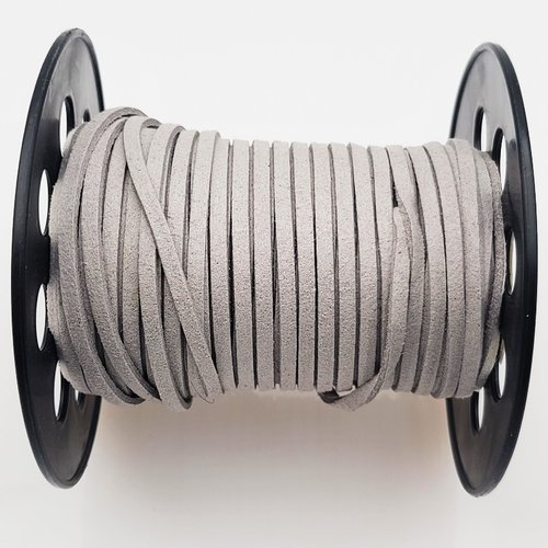 2 mètres  de cordon suédine plat gris clair 3x1,5mm