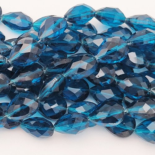 10 perles goutte 13x18mm cristal bleu canard  facettée