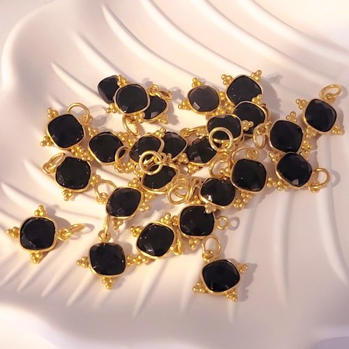 1 pendentif  spinelle noire rose  carre facette  serti argent 925 doreé or 24kt