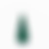 2 breloques sequins goutte laiton émaillés vert sapin 27x10mm
