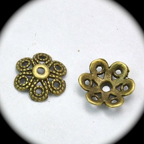 20 coupelles calottes fleurs bronze  12,5x4mm