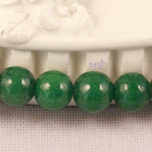 20 perles pierre  jade ronde vert sapin 4mm