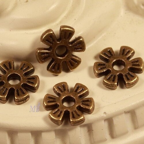 10 perles intercalaires bronze étoiles diamètre 8x8mm