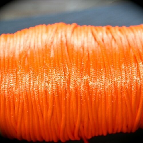 5 mètres orange de  fil de nylon satiné épaisseur 2mm