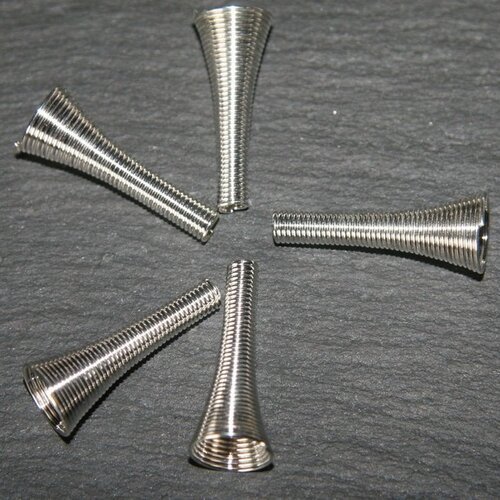 X10 cones coupelles  trompettes 10x25mm métal argenté