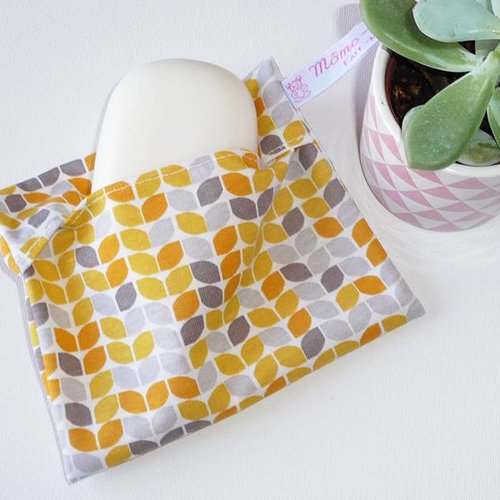 Pochette imperméable lavable et réutilisable orange retro - pochette à savon ou pour serviette hygiénique lavable