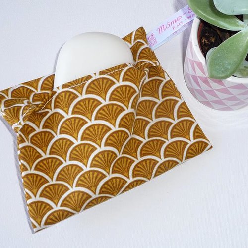 Pochette imperméable lavable et réutilisable ecailles curry - pochette à savon ou pour serviette hygiénique lavable