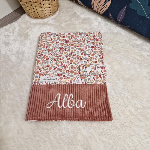 Protège carnet de santé personnalisé enfant/ bébé / crèche / nounou / école