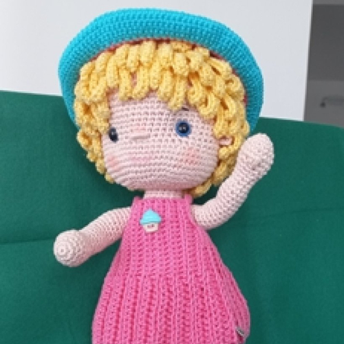 Agathe poupée au crochet