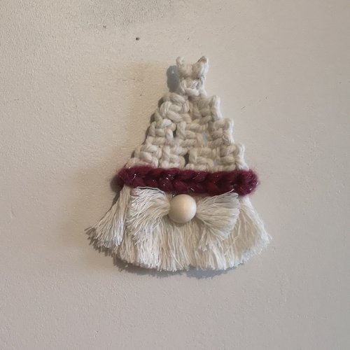 Décoration de noël en macramé, lot de 2 pères noël.