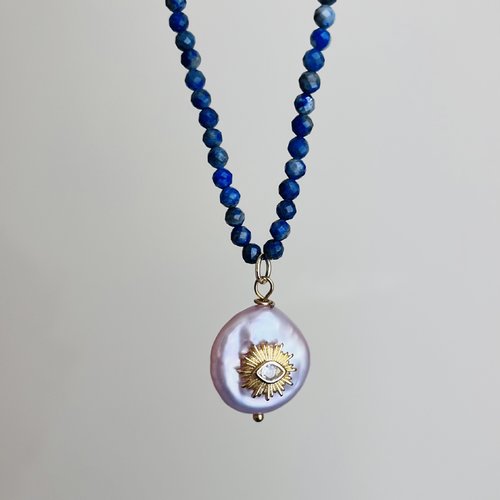 Collier lapis-lazuli et perle d’eau douce