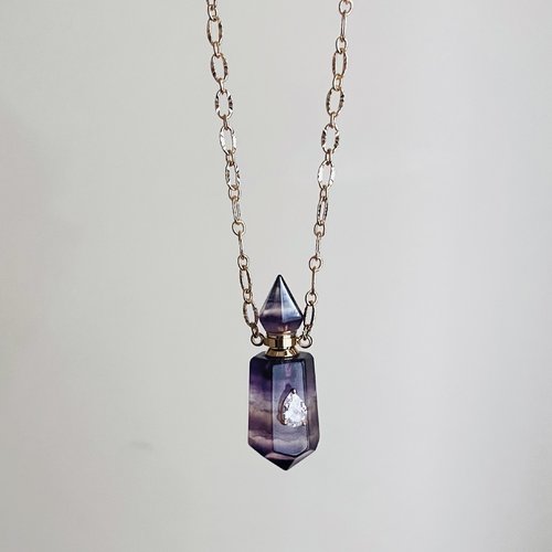 Sautoir talisman fiole amétrine