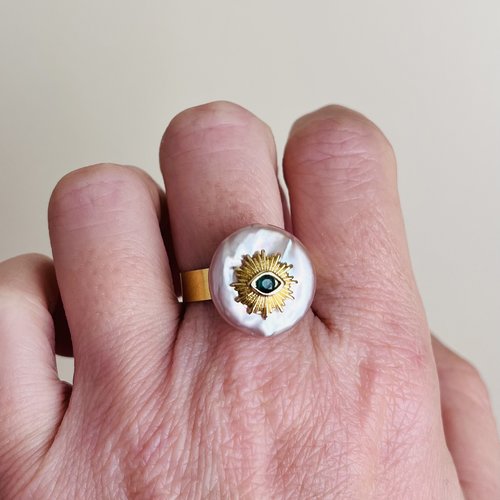Bague talisman perle d’eau douce