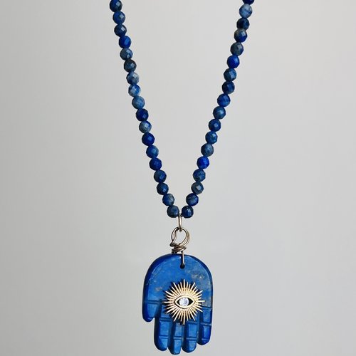 Collier main protectrice lapis-lazuli